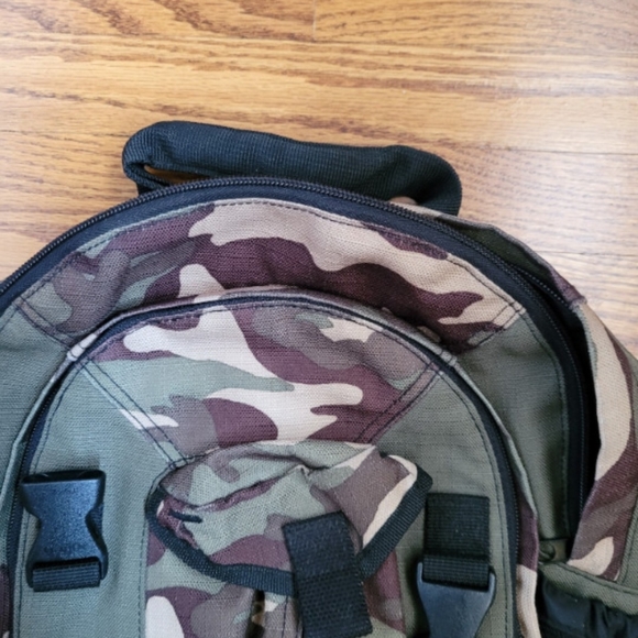 Gap Kids Backpack - Picture 4 of 4